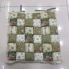 Nệm lót ghế ô vuông chần bông phong cách Nhật, kt 40x40cm( có dây buộc)